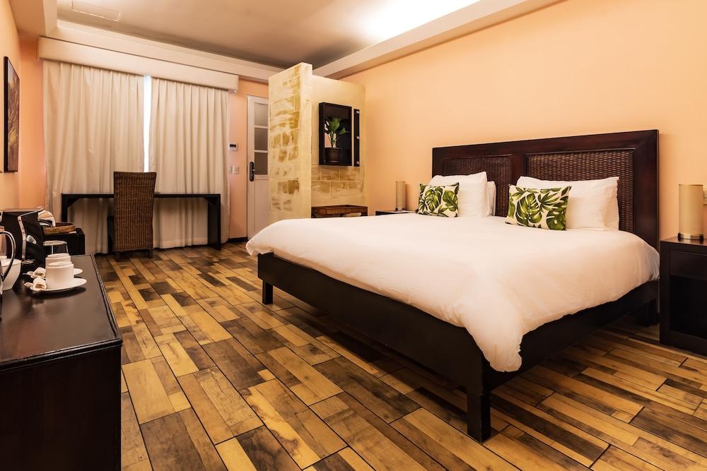 Gaia & Reserve- Adults Only Hotel 5*